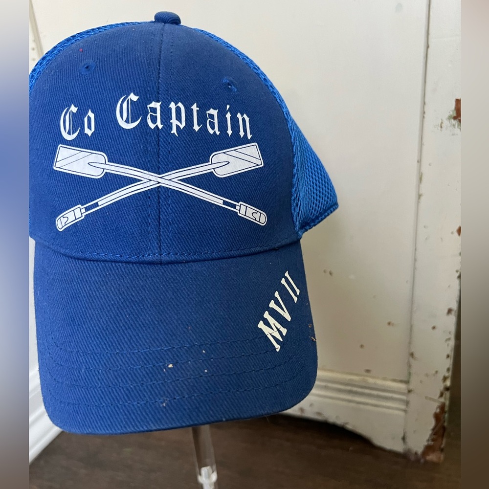 Vintage Cobra brand hat cap.  Fitted size L/XL.  Co-captain with oars.  MVII